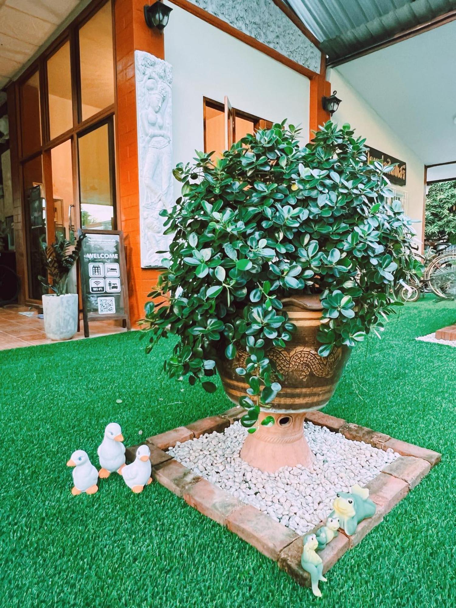 Phiphu Art And Gallery Boutique Sukhothai Zewnętrze zdjęcie